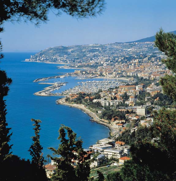 4th International Conference on Horizons for Information Architecture, Security and Cloud Intelligent Technology (HIASCIT 2016): Programming, Software Quality, Online Communities, Cyber Behaviour and Business :: Sanremo - Italy :: July 6 – 8, 2016